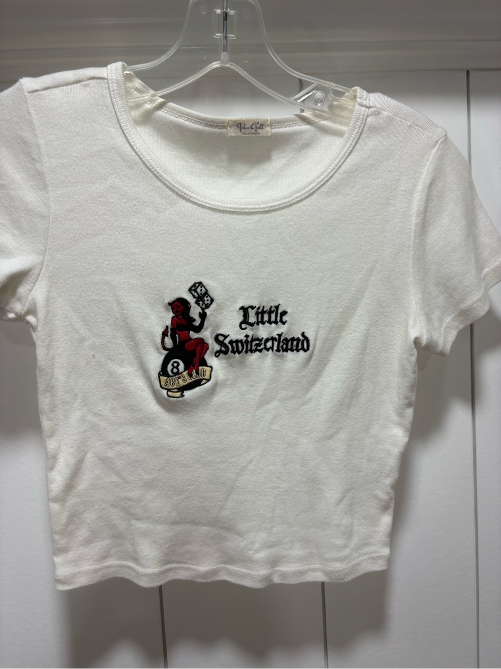 Brandy Melville little Switzerland cropped baby tee size small